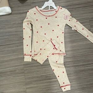 4T heart Jammies. New with tags